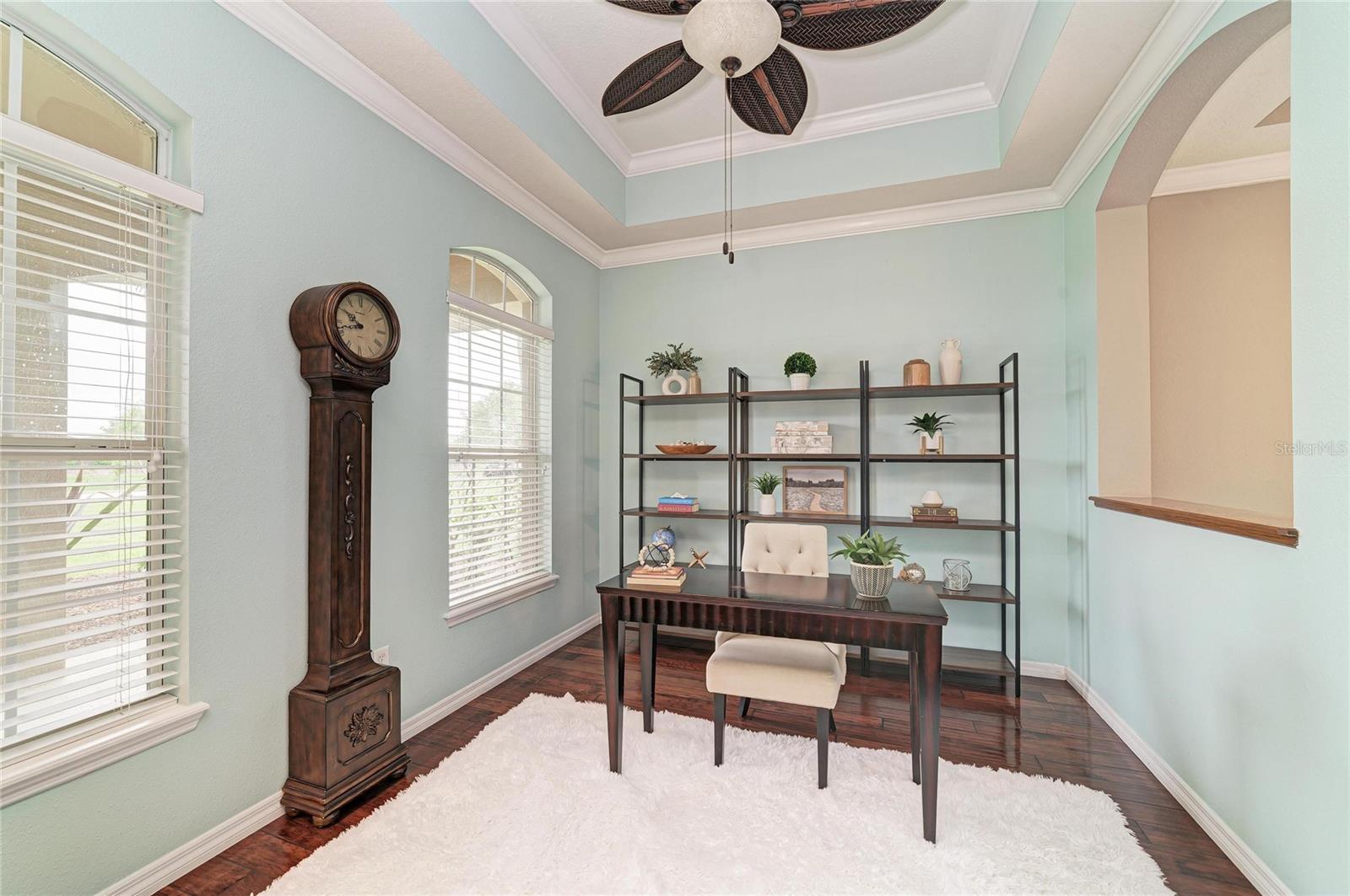 REGENT LAKE - Residential