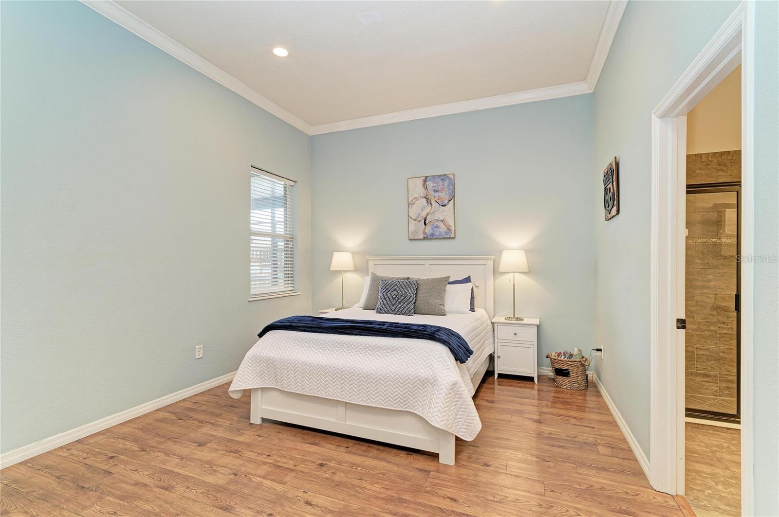 REGENT LAKE - Residential