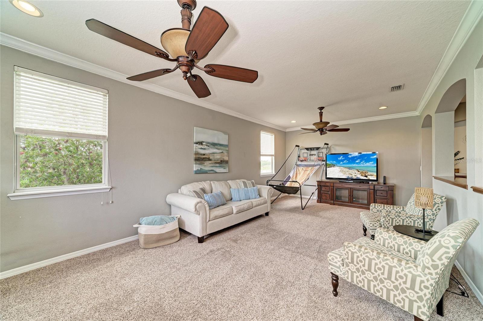 REGENT LAKE - Residential