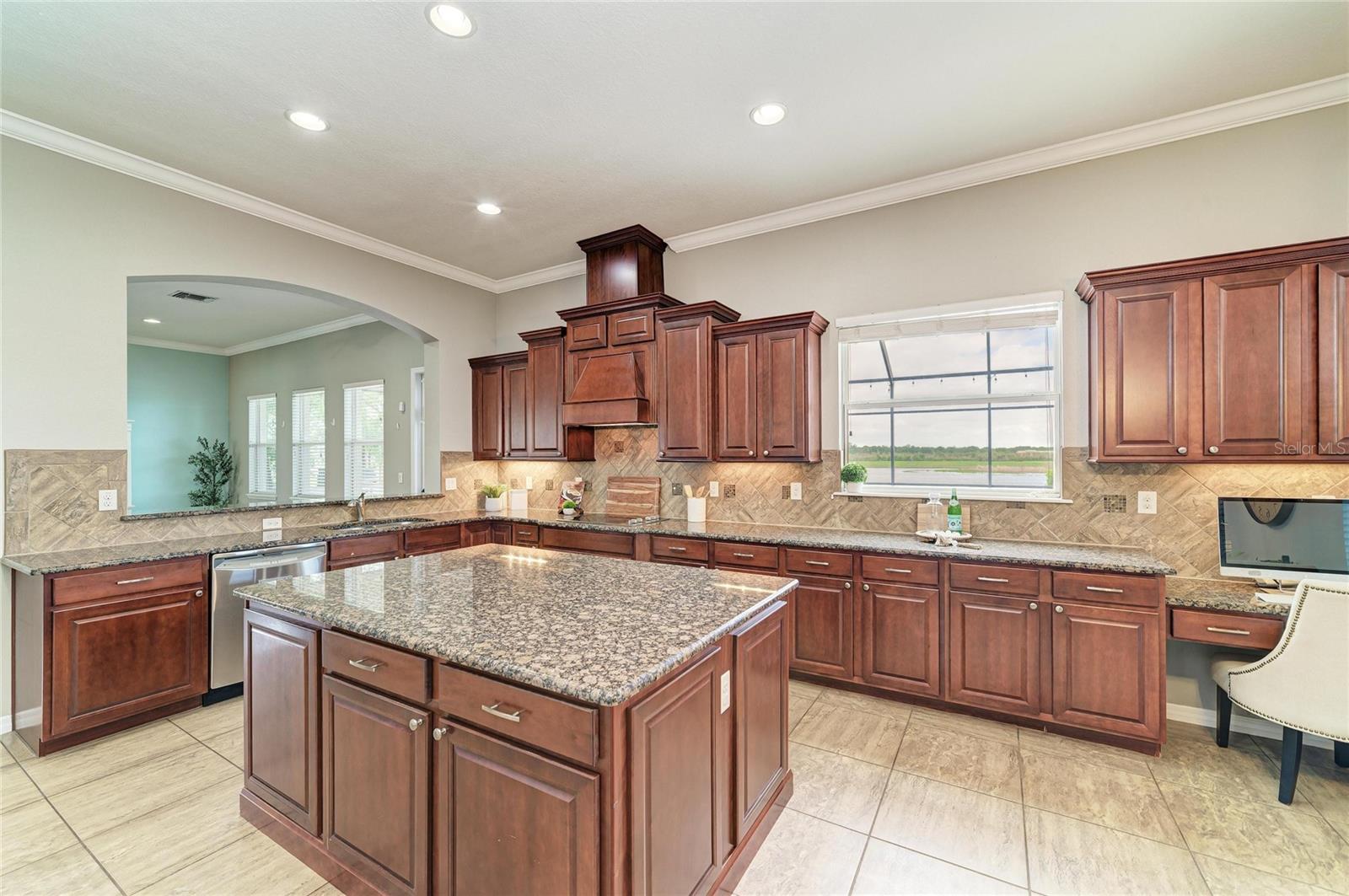 REGENT LAKE - Residential