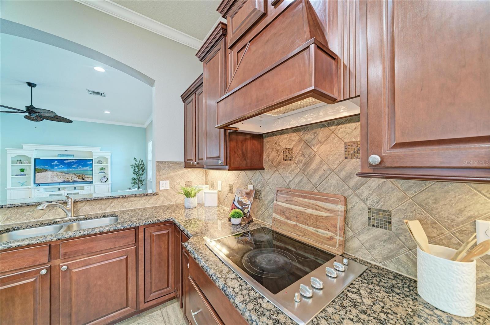 REGENT LAKE - Residential