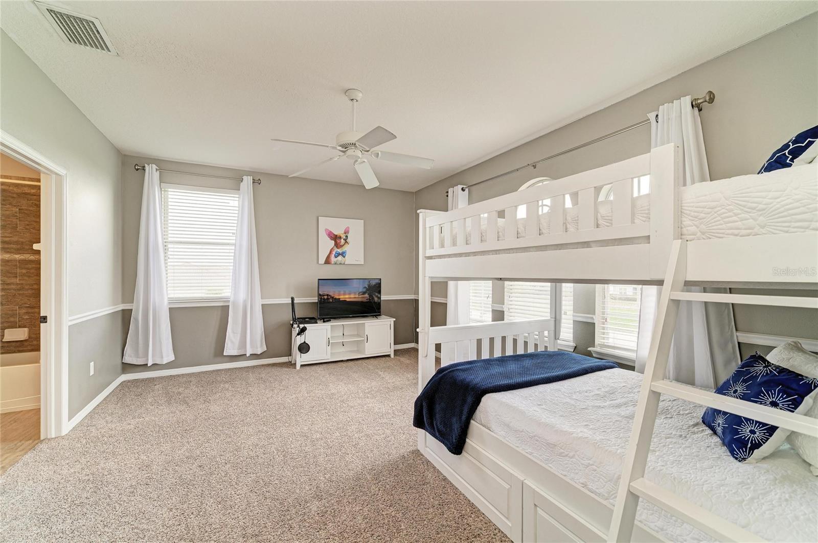 REGENT LAKE - Residential