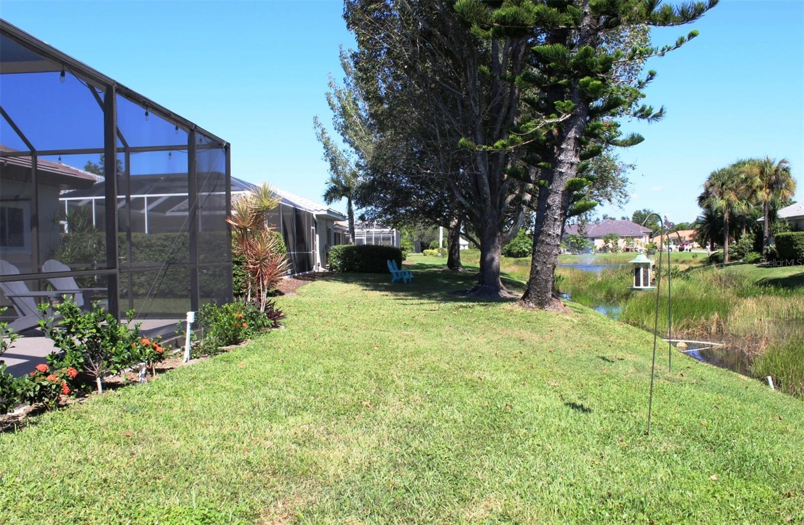 MCINTOSH LAKE - Residential