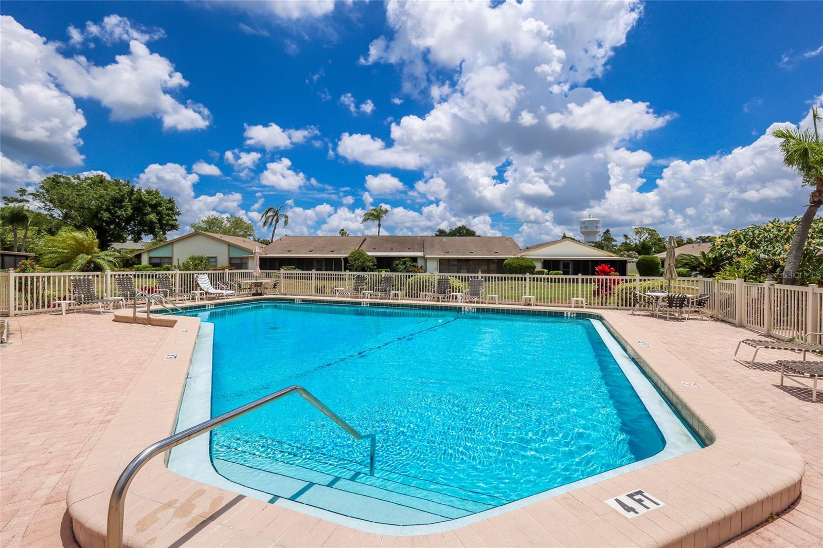 MEADOWCROFT SOUTH - Residential
