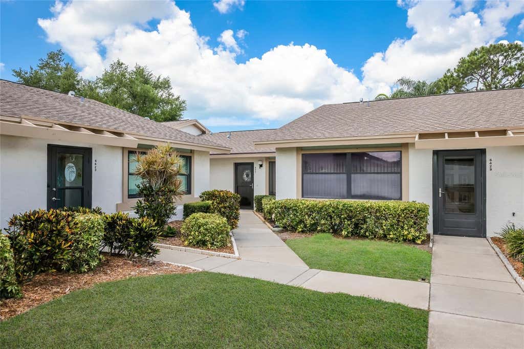 Photo of 6427 Heritage Lane #6427, Bradenton, FL 34209 (MLS # A4693557)