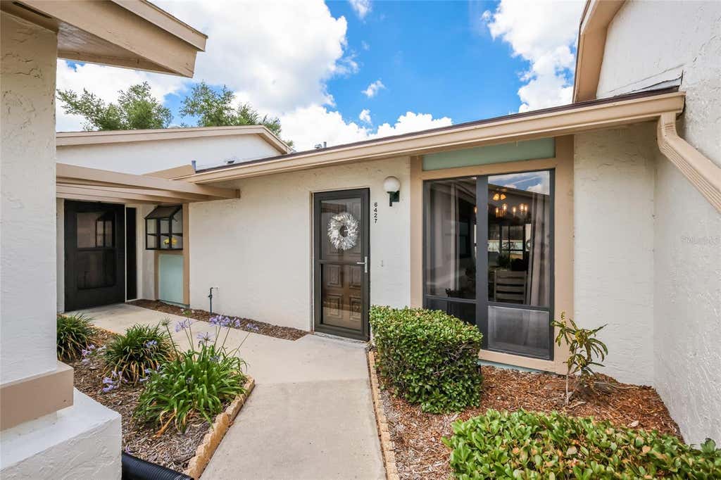 Photo of 6427 Heritage Lane #6427, Bradenton, FL 34209 (MLS # A4693557)