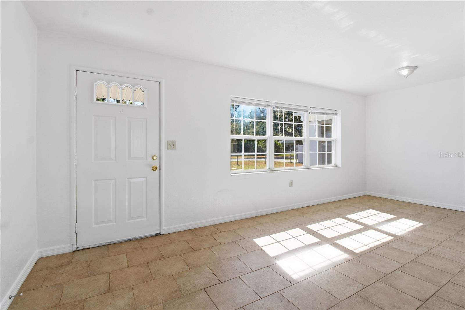 FLORAL PARK - Residential