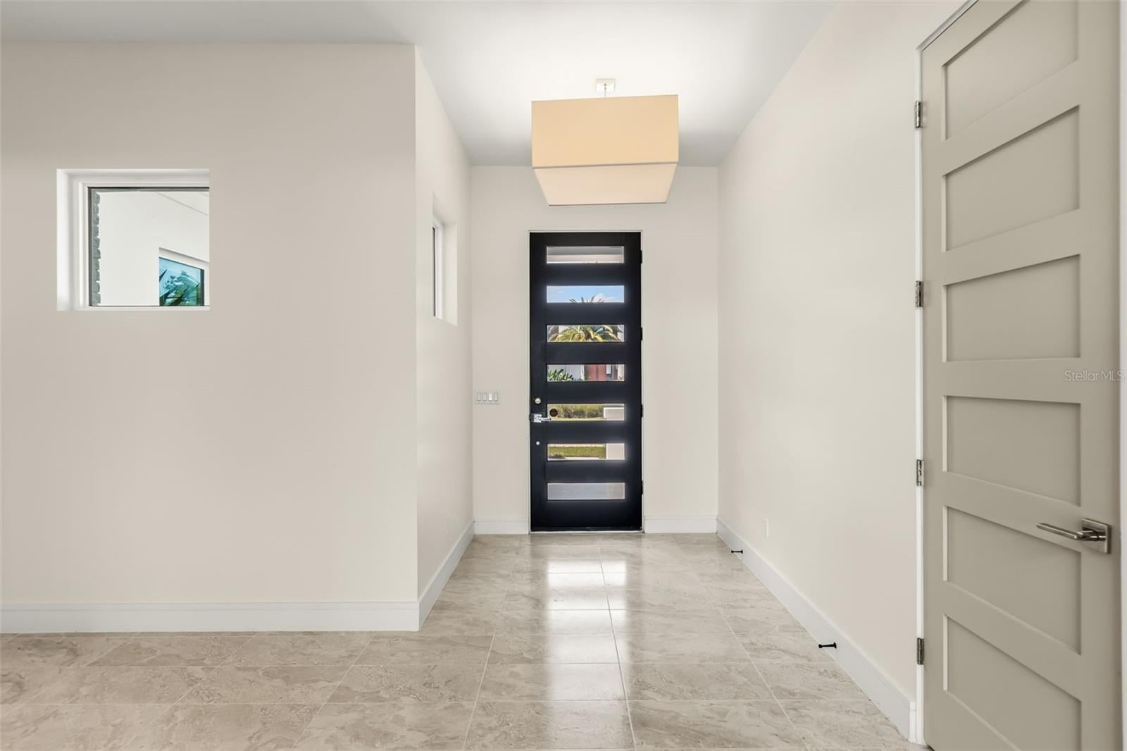 9352 BORDET COURT