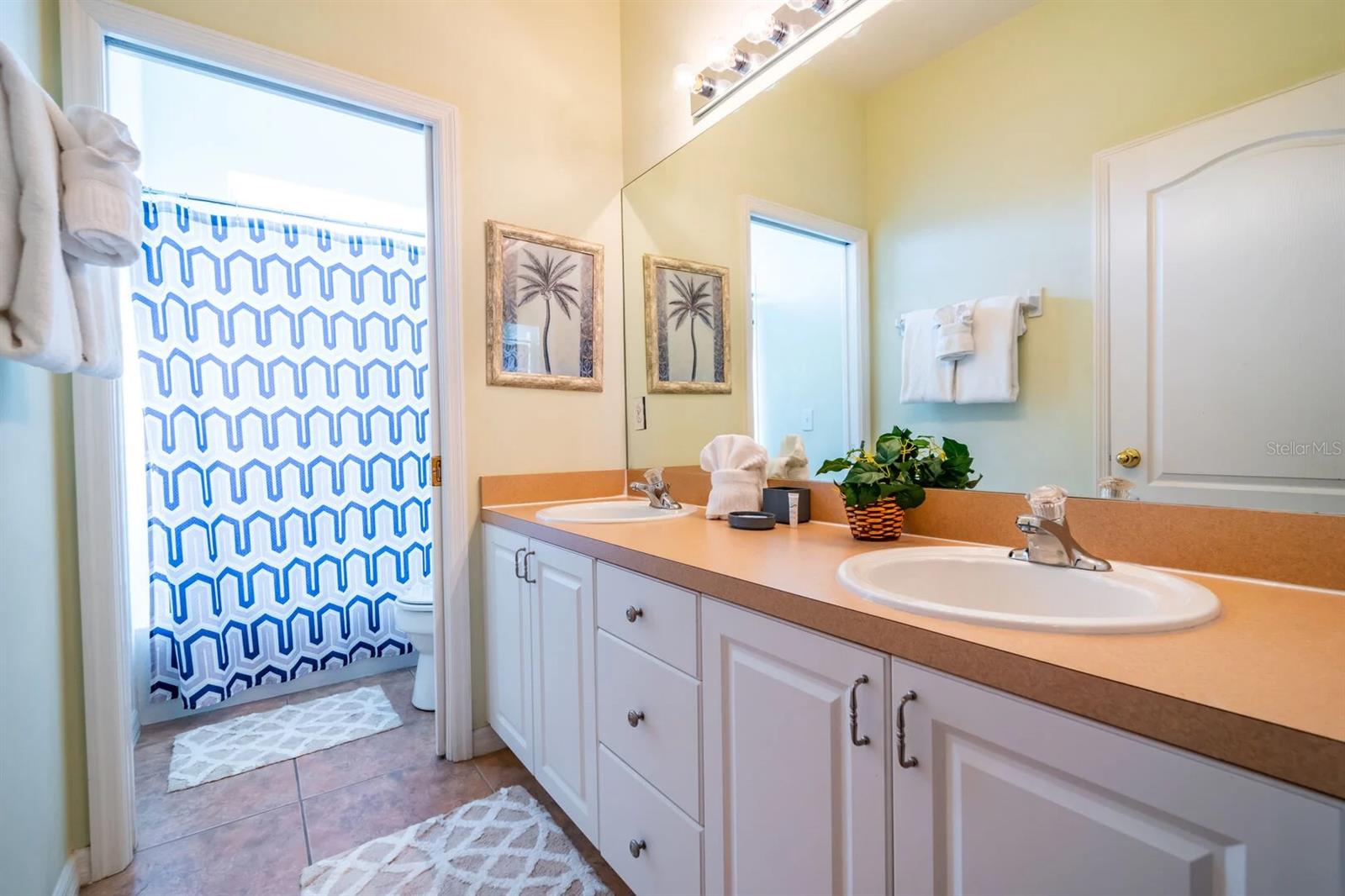 TUSCAN HILLS - Residential