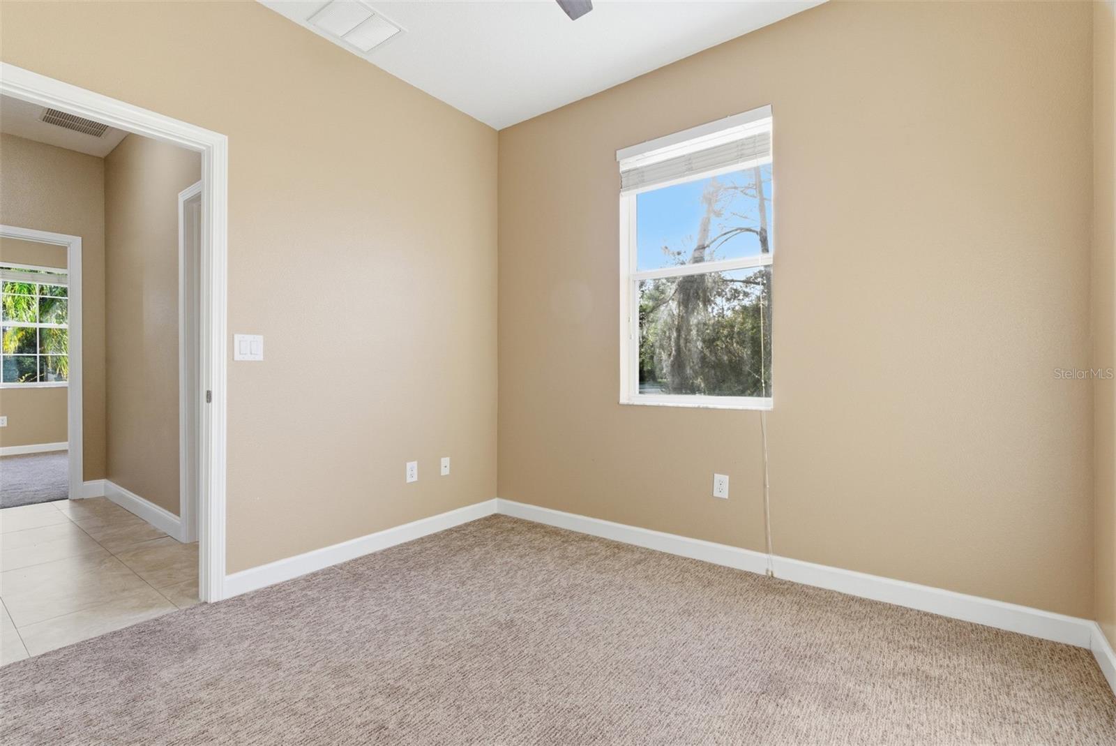 HERITAGE ISLES - Residential