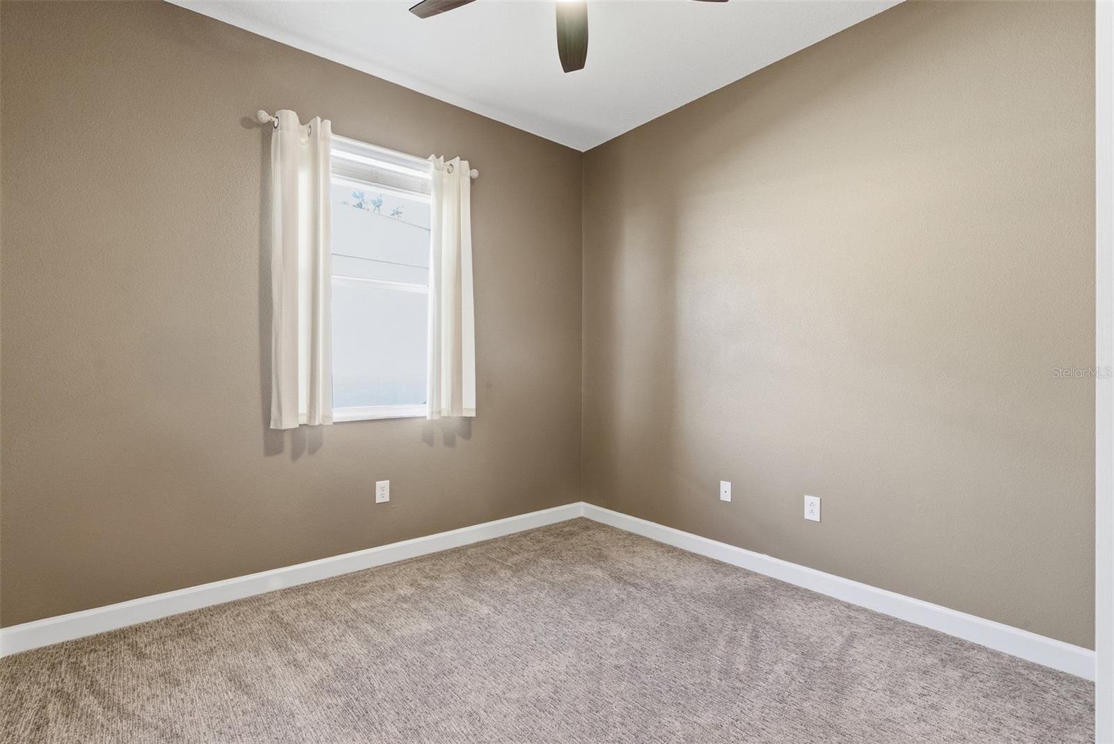 HERITAGE ISLES - Residential