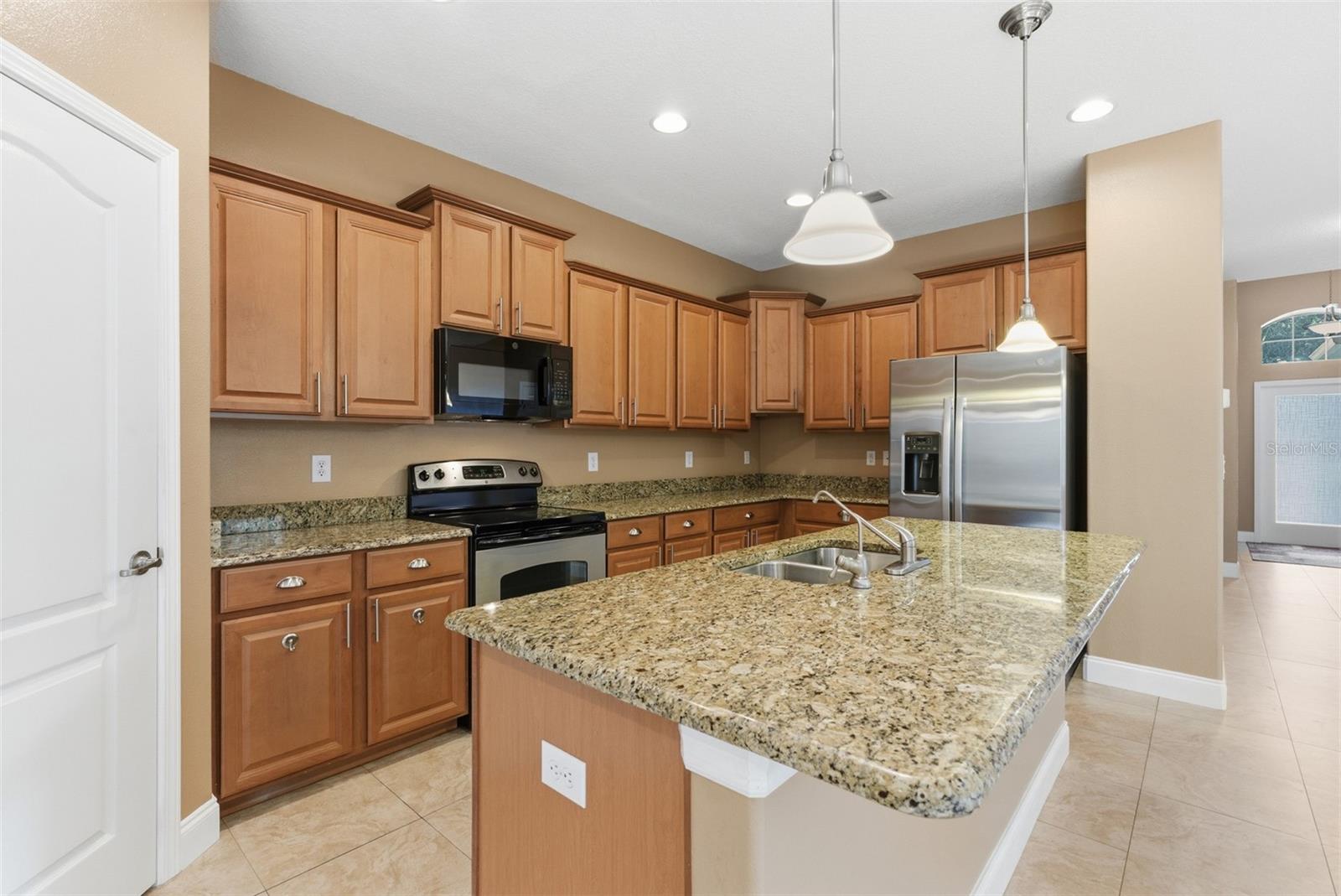 HERITAGE ISLES - Residential