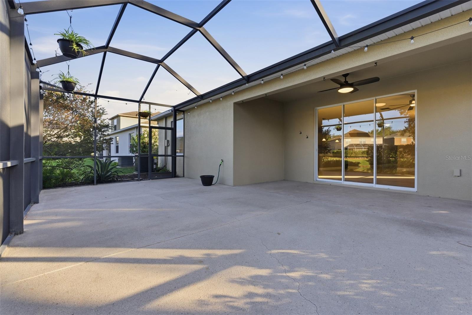 HERITAGE ISLES - Residential