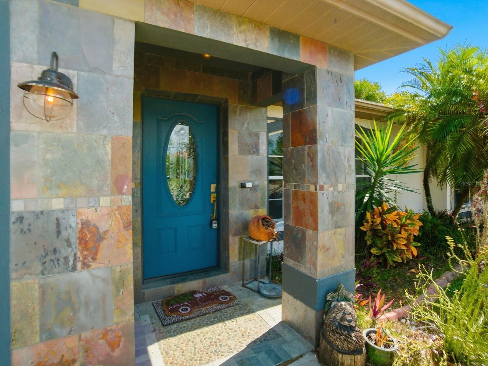 Casas a venda 3 - Jen Dantas 2398 YALTA TERRACE