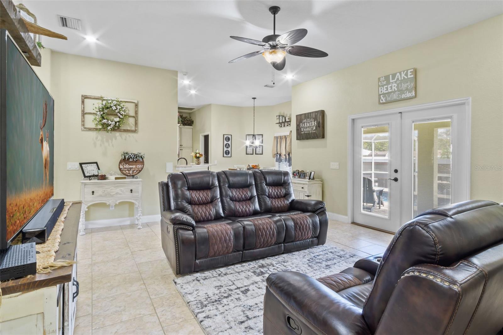 L & M ESTATES 28 - Residential