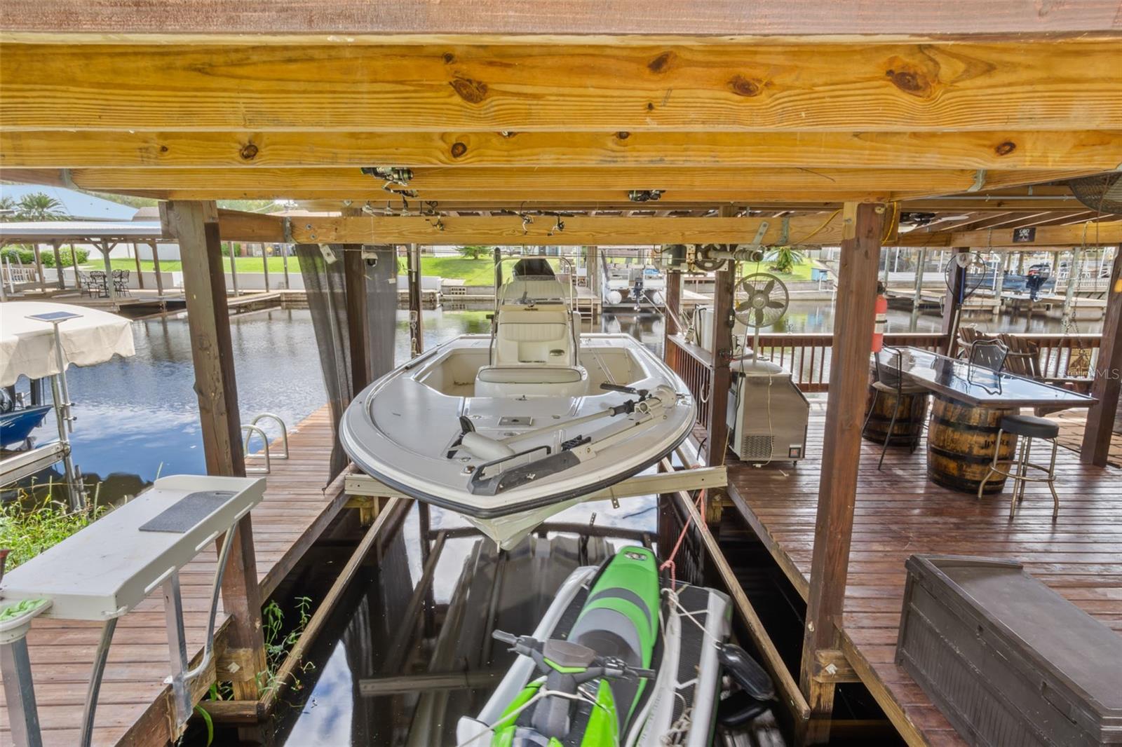 L & M ESTATES 28 - Residential