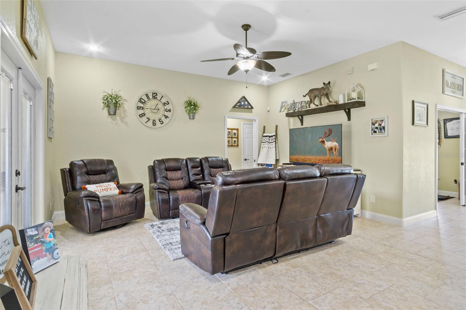 L & M ESTATES 28 - Residential