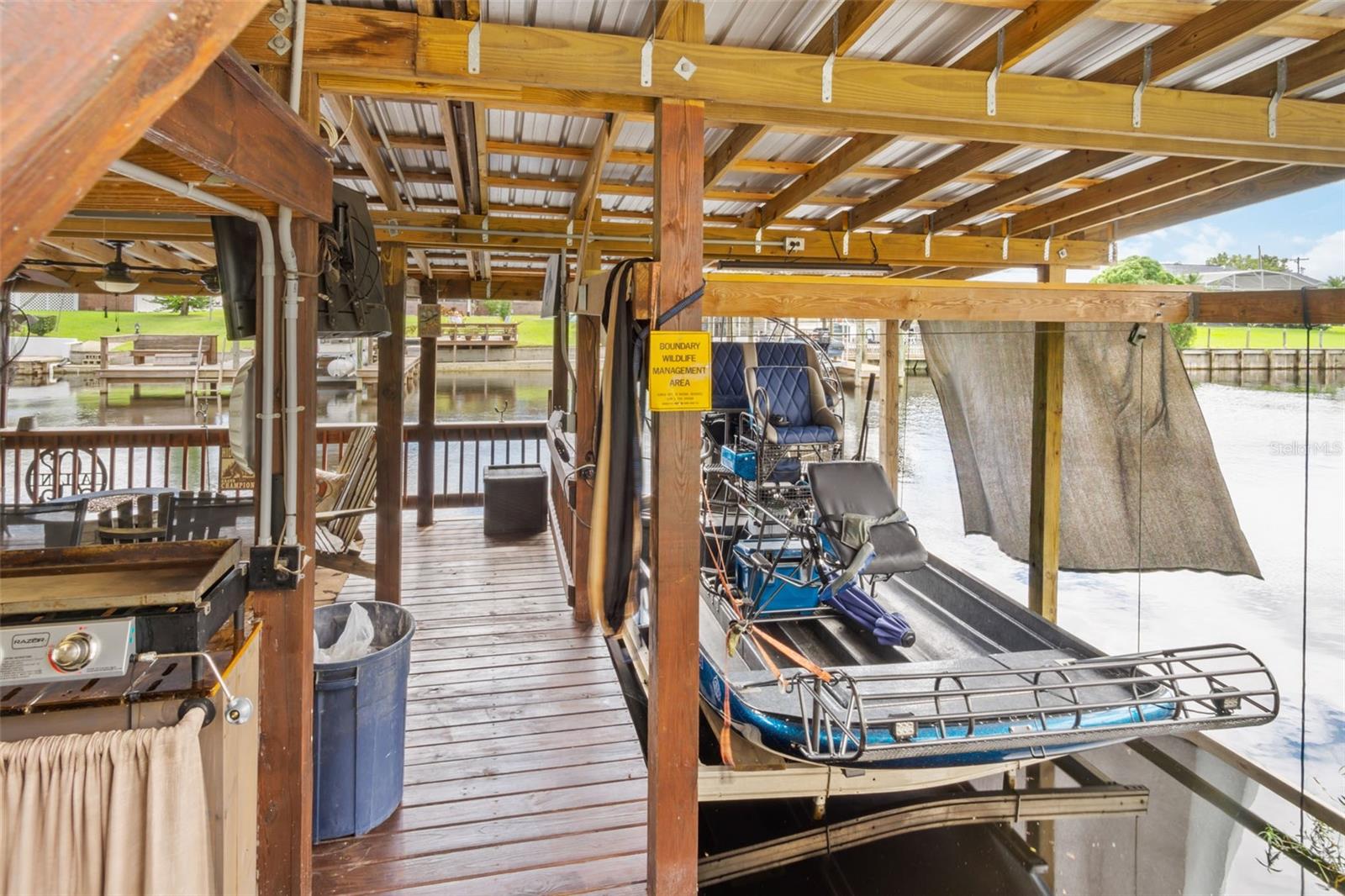 L & M ESTATES 28 - Residential