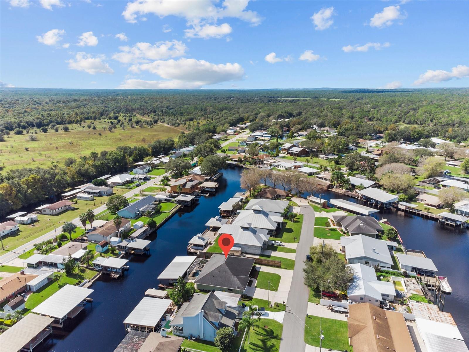 L & M ESTATES 28 - Residential