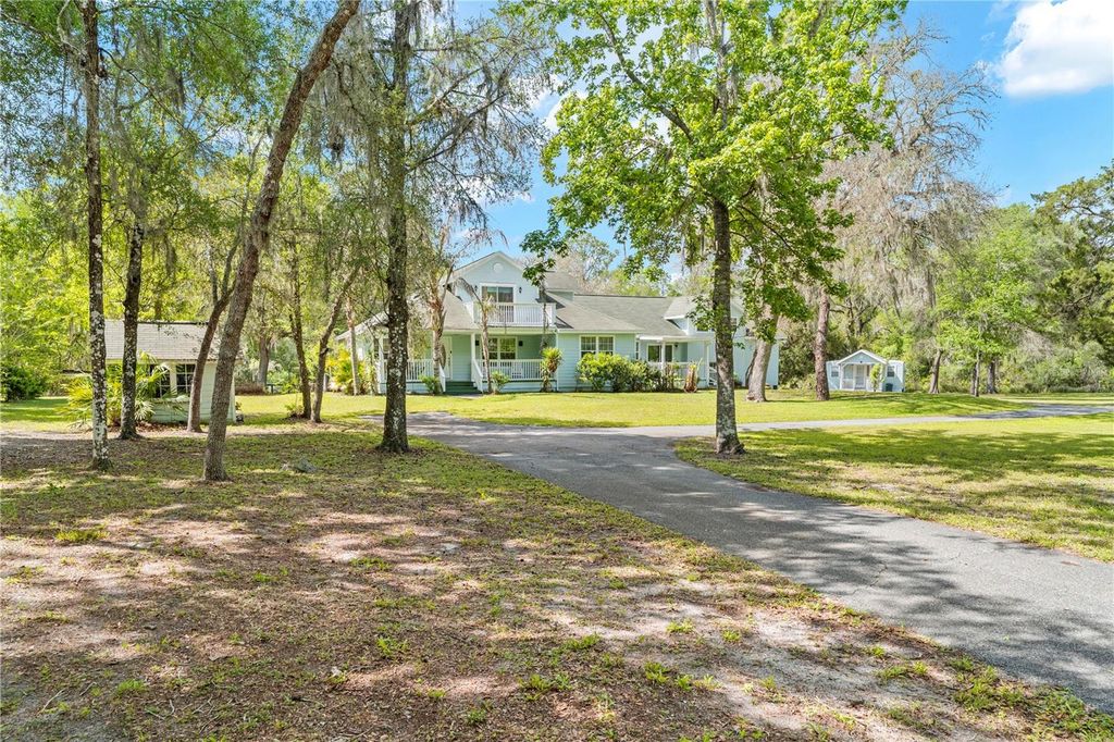 Photo of 7347 Packingham Drive, Webster, FL 33597 (MLS # TB8496860)
