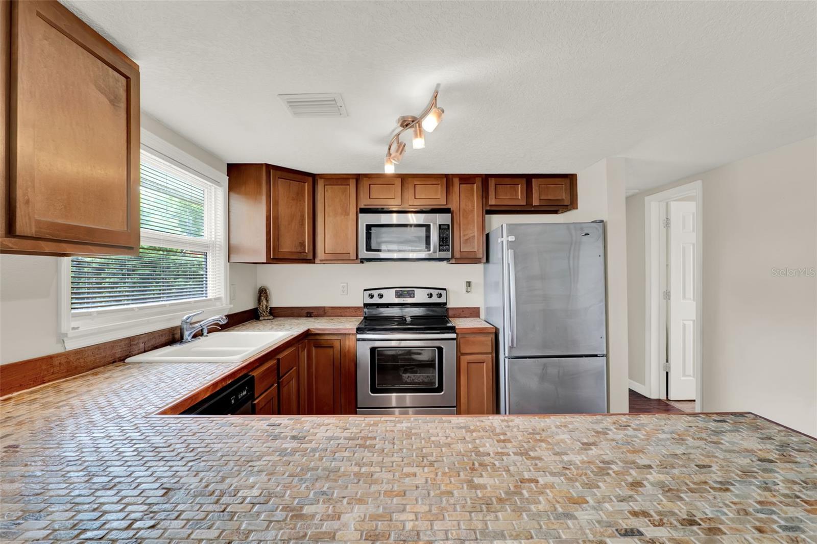 PLYMOUTH TERRACE - Residential