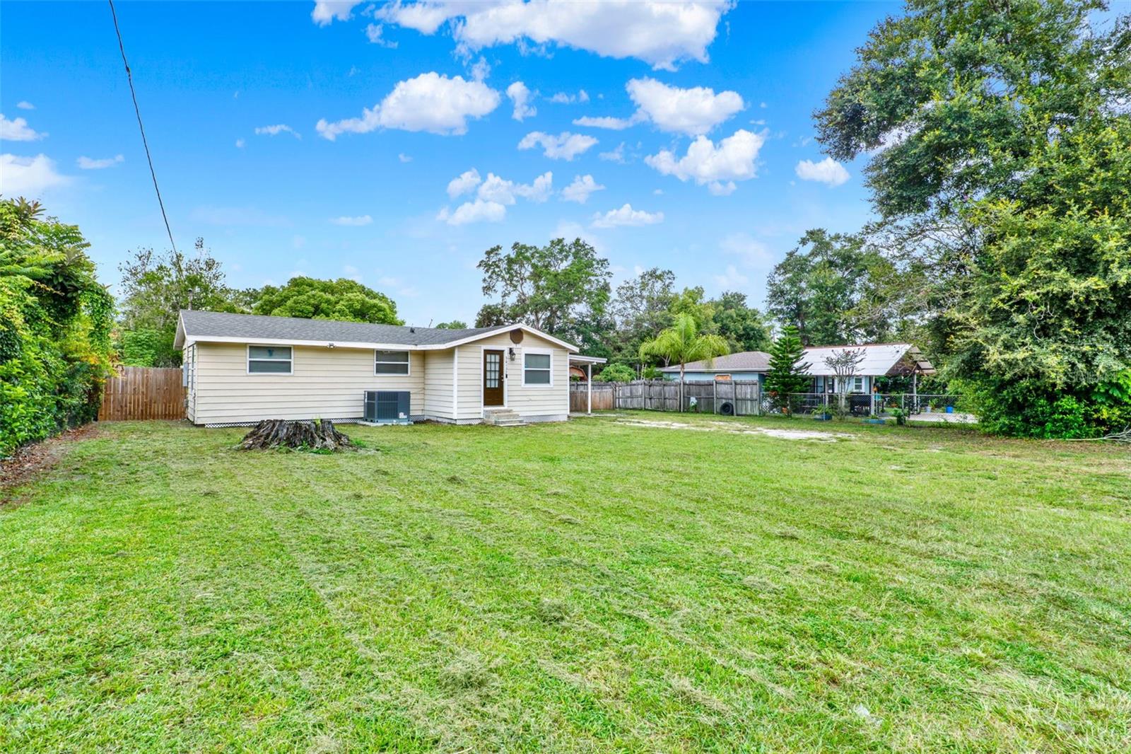 PLYMOUTH TERRACE - Residential