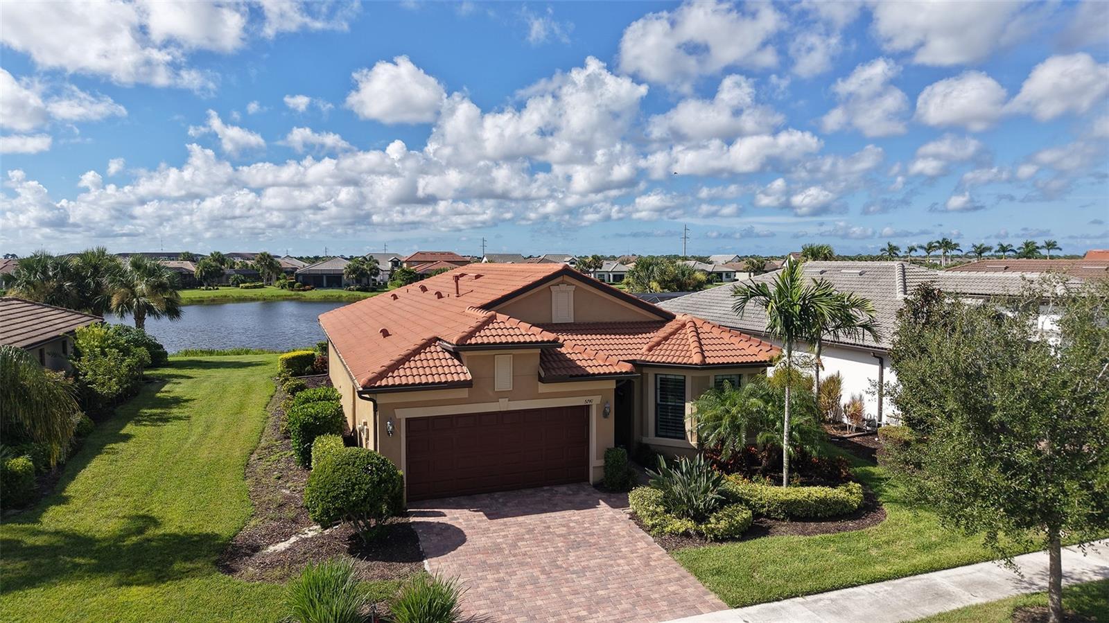 5741 BAY PINE WAY