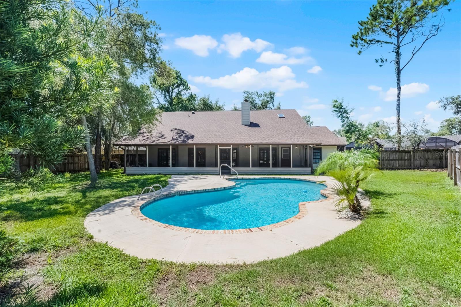 8665 VISTA POINT COVE