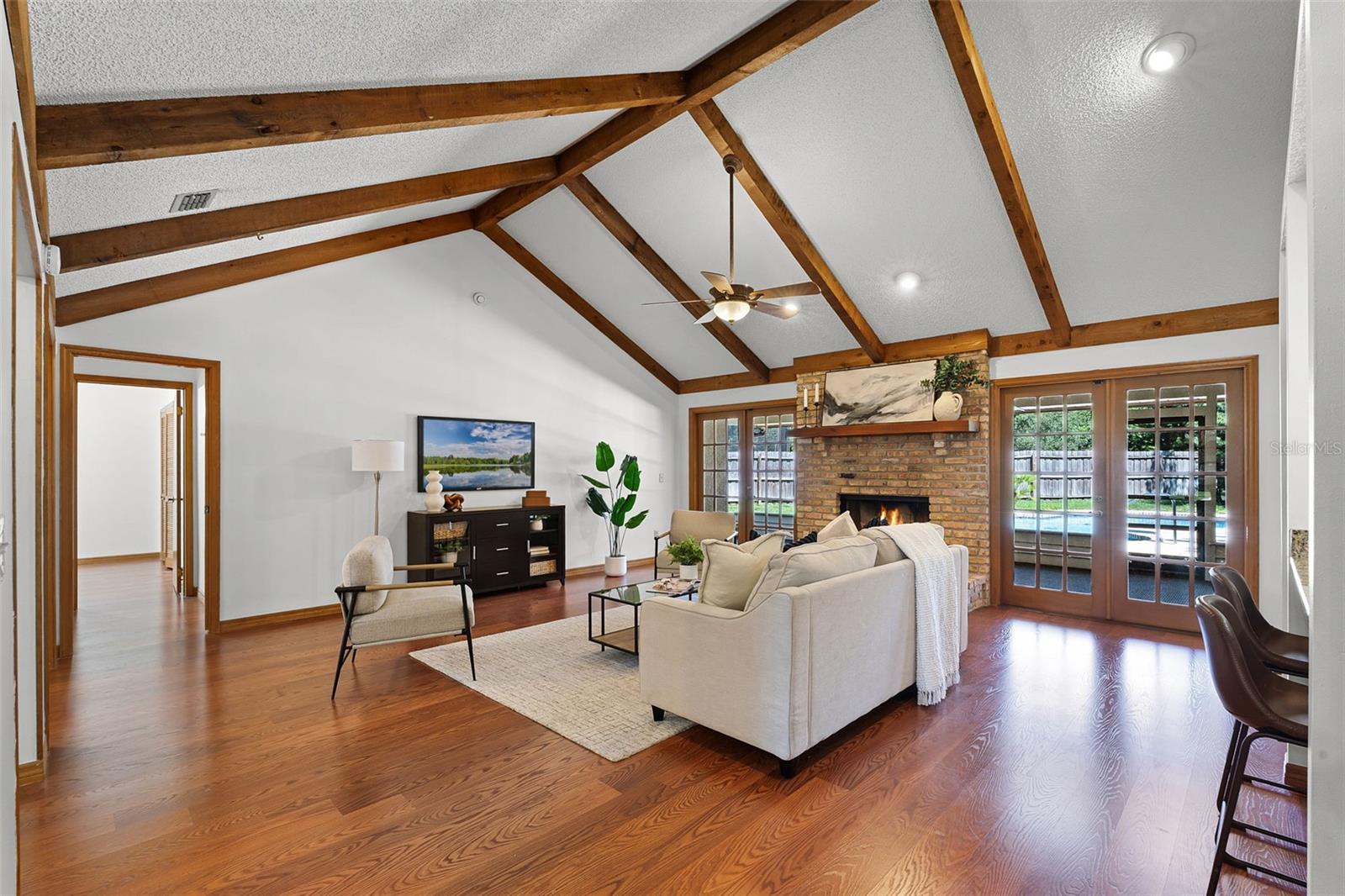 8665 VISTA POINT COVE