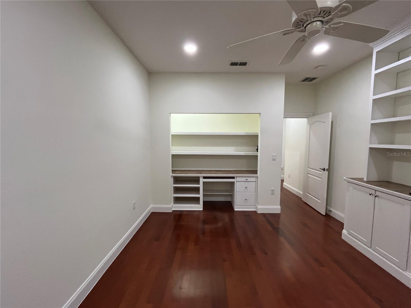 CHANDLER HILLS EAST PH I E I - Residential Lease