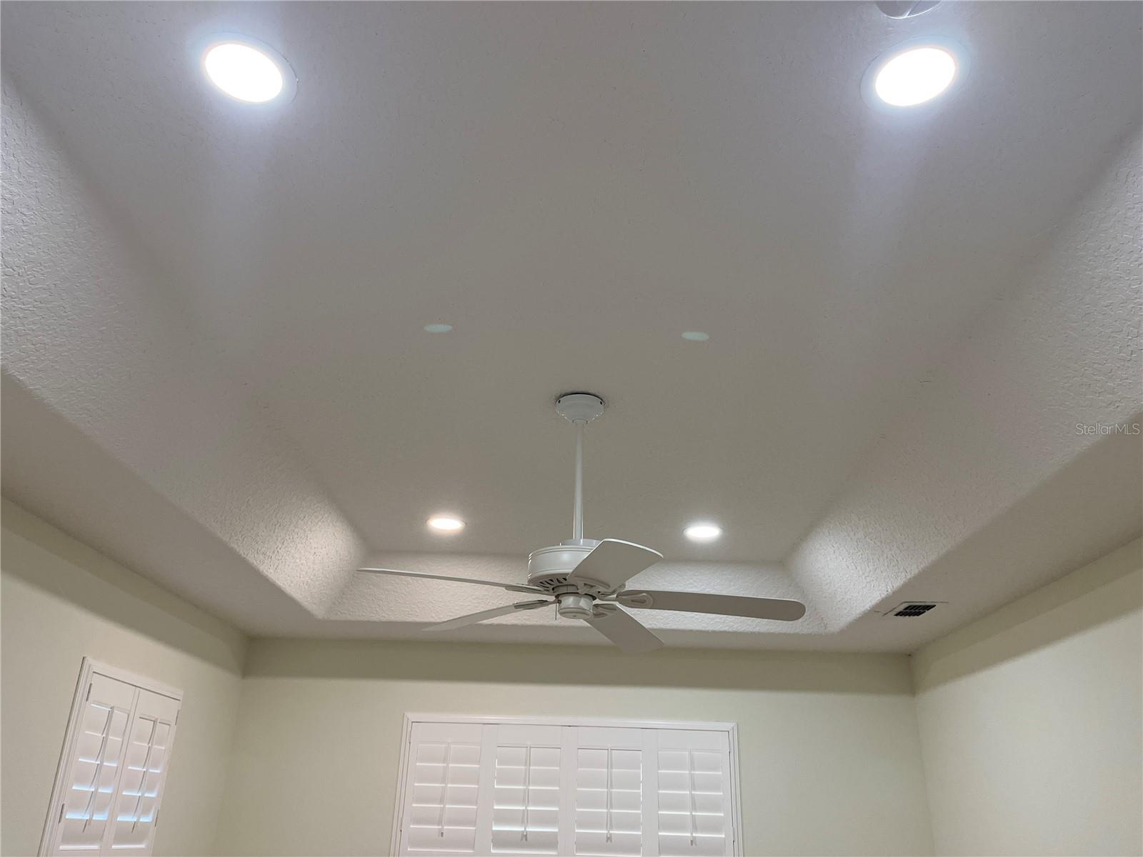 CHANDLER HILLS EAST PH I E I - Residential Lease