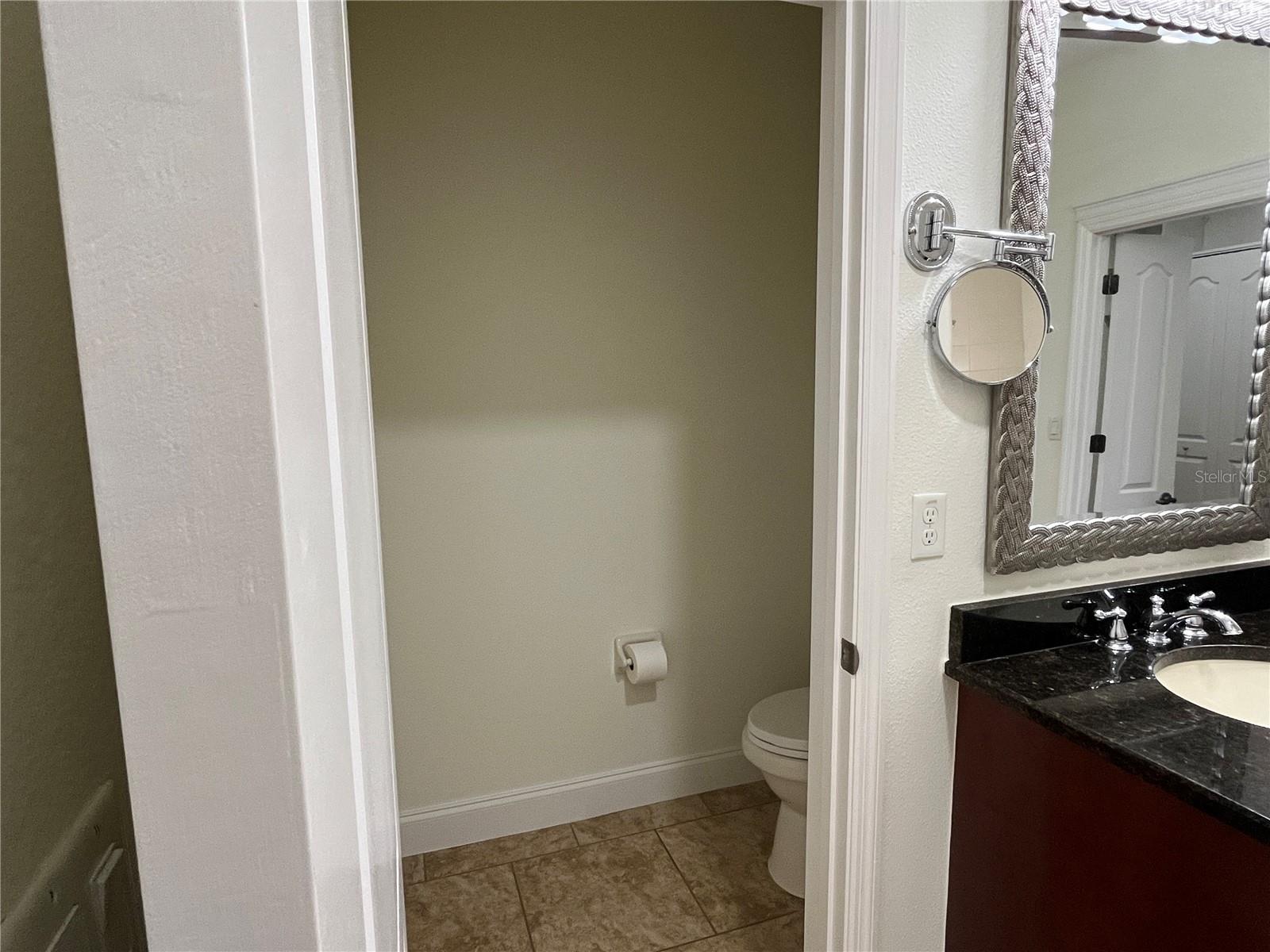 CHANDLER HILLS EAST PH I E I - Residential Lease