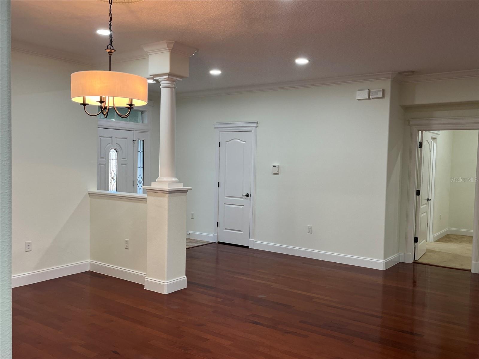 CHANDLER HILLS EAST PH I E I - Residential Lease