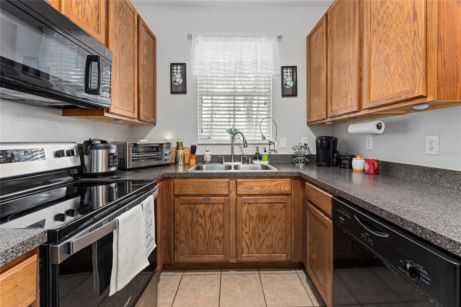 GRAND CHAMPION SW 29 PH 02 - Residential