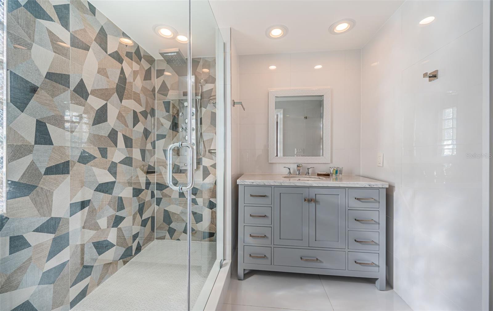 BAYWAY ISLES UNIT 2 REP - Residential