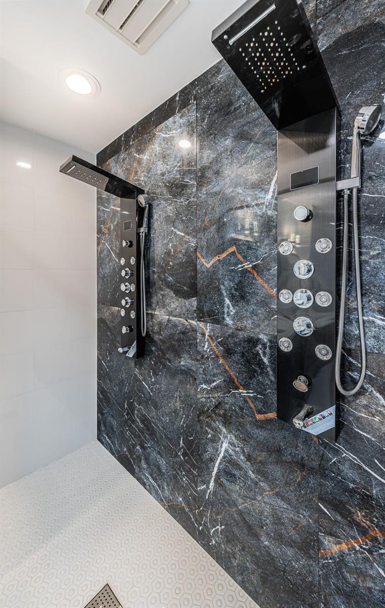 BAYWAY ISLES UNIT 2 REP - Residential