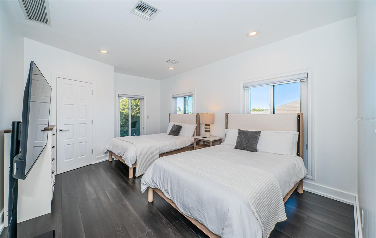 BAYWAY ISLES UNIT 2 REP - Residential