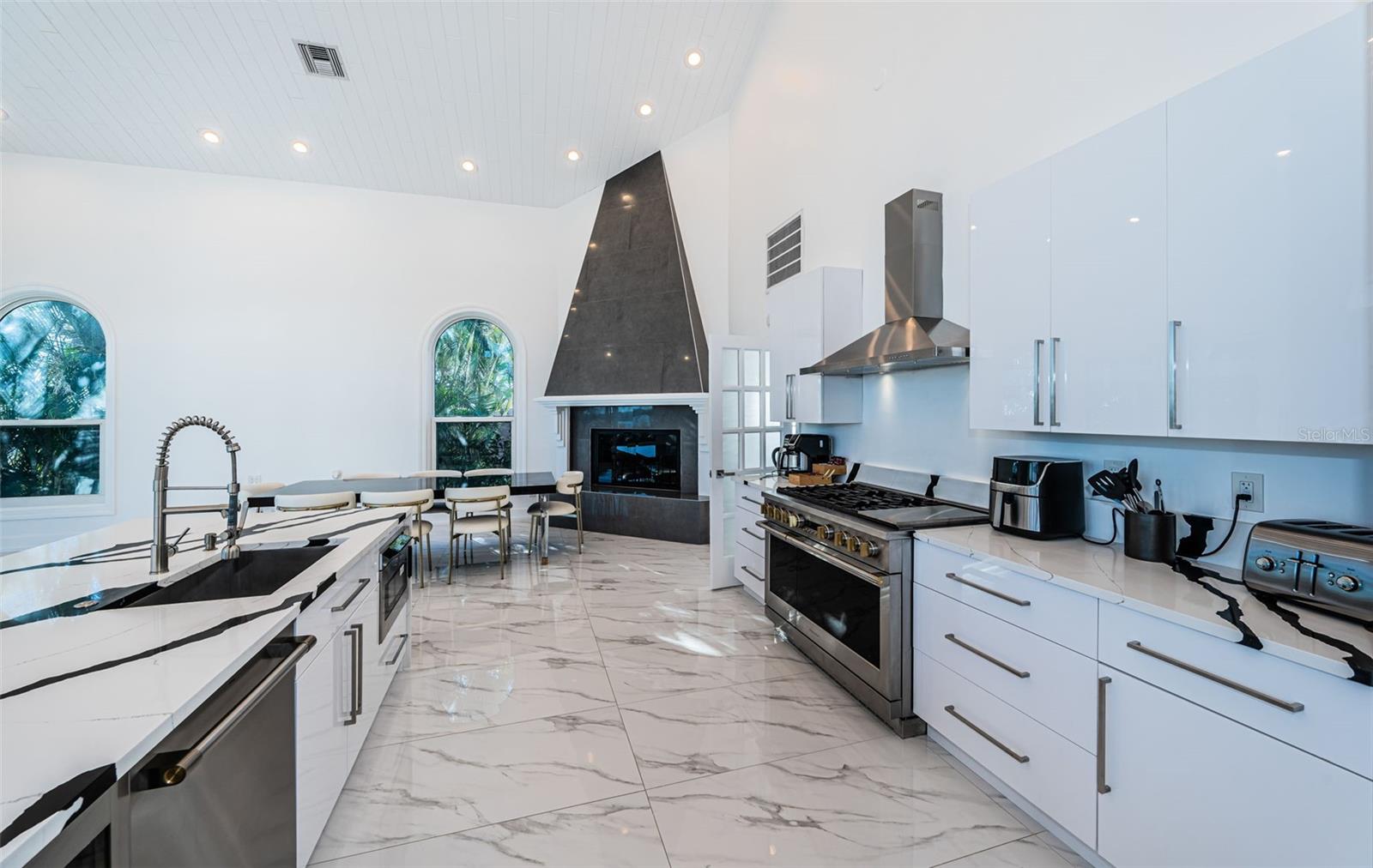 BAYWAY ISLES UNIT 2 REP - Residential