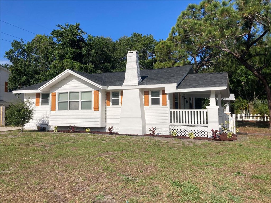 Photo of 345 52nd Street S, St Petersburg, FL 33707 (MLS # TB8462849)