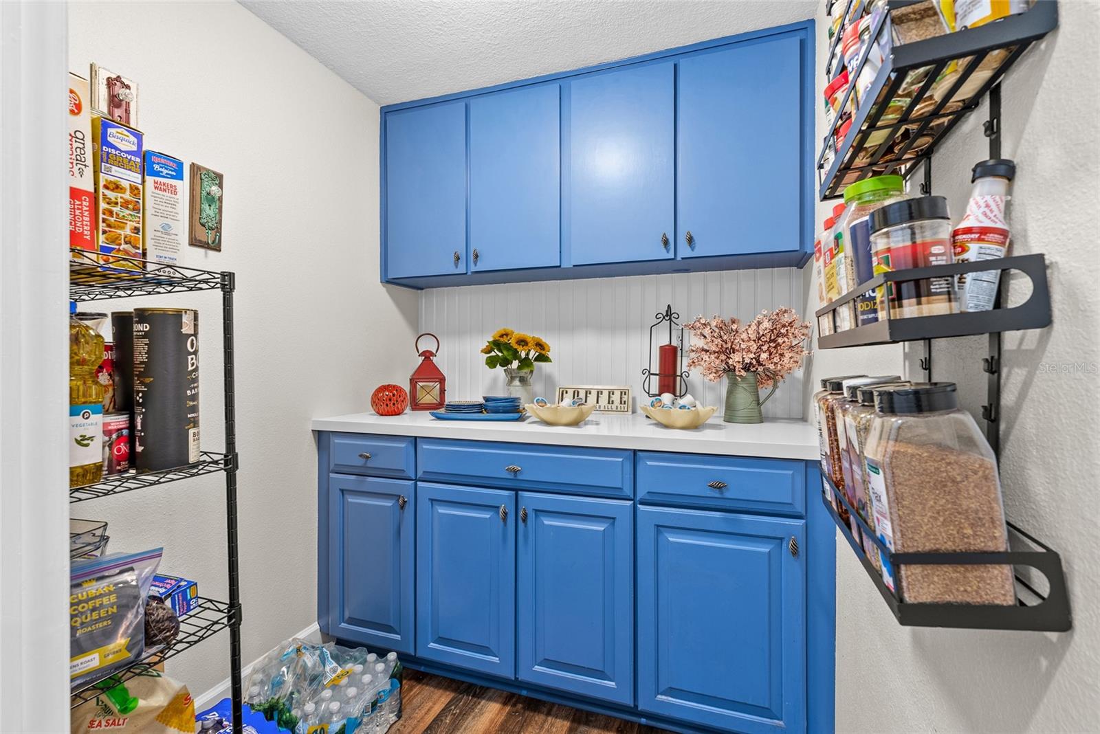 FOREST HILLS - Residential