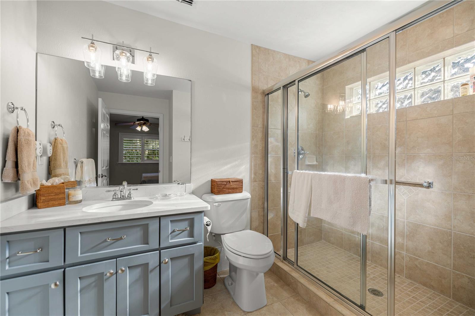 WOODFIELDS - Residential