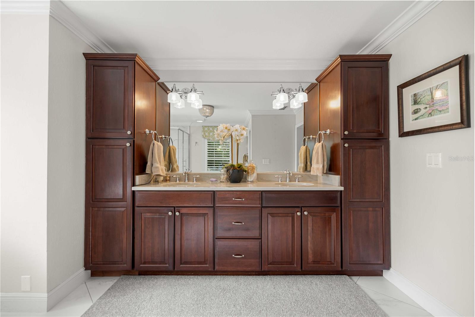 WOODFIELDS - Residential