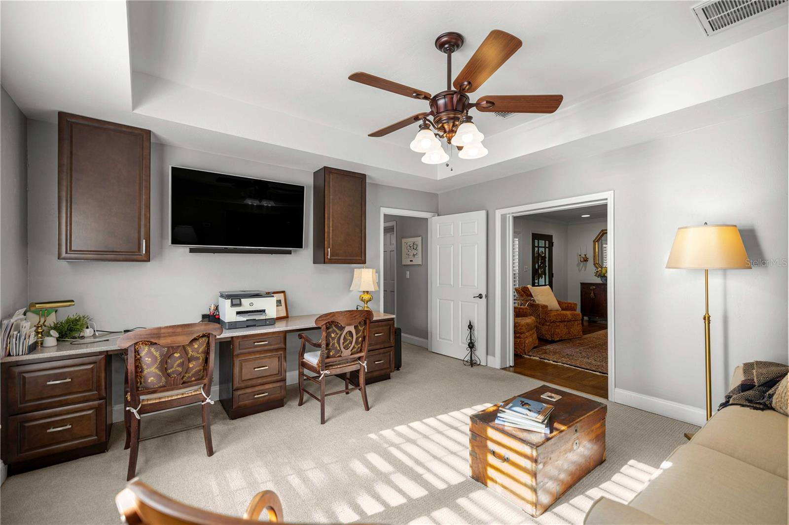 WOODFIELDS - Residential