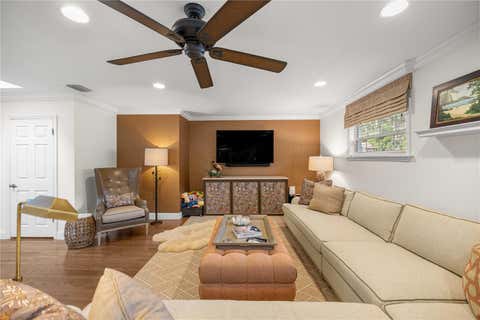 Tiny photo for 1518 SE 12th Street, Ocala, FL 34471 (MLS # OM725710)