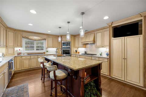 Tiny photo for 1518 SE 12th Street, Ocala, FL 34471 (MLS # OM725710)