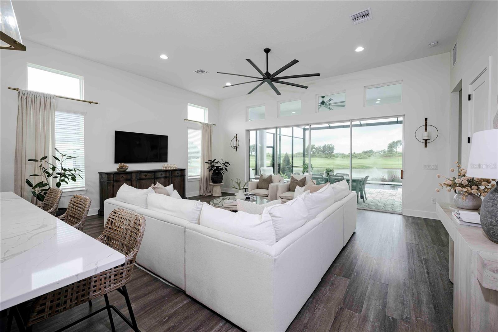 CONSERVATORY/HAMMOCK BEACH - Residential