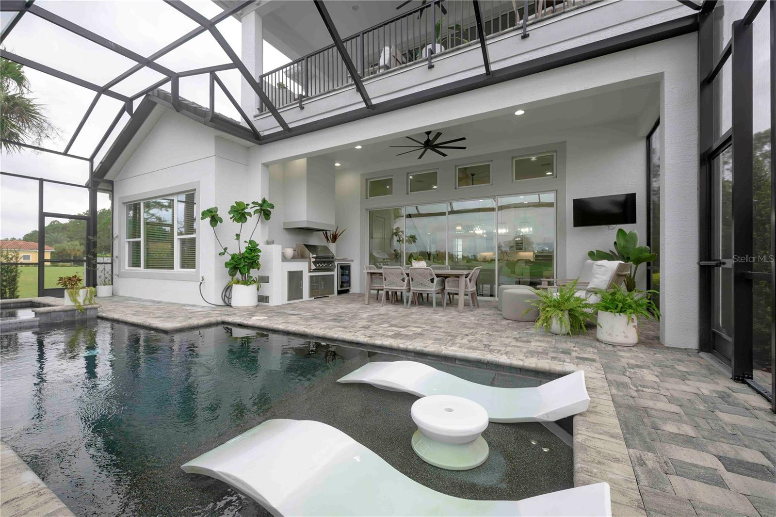 CONSERVATORY/HAMMOCK BEACH - Residential