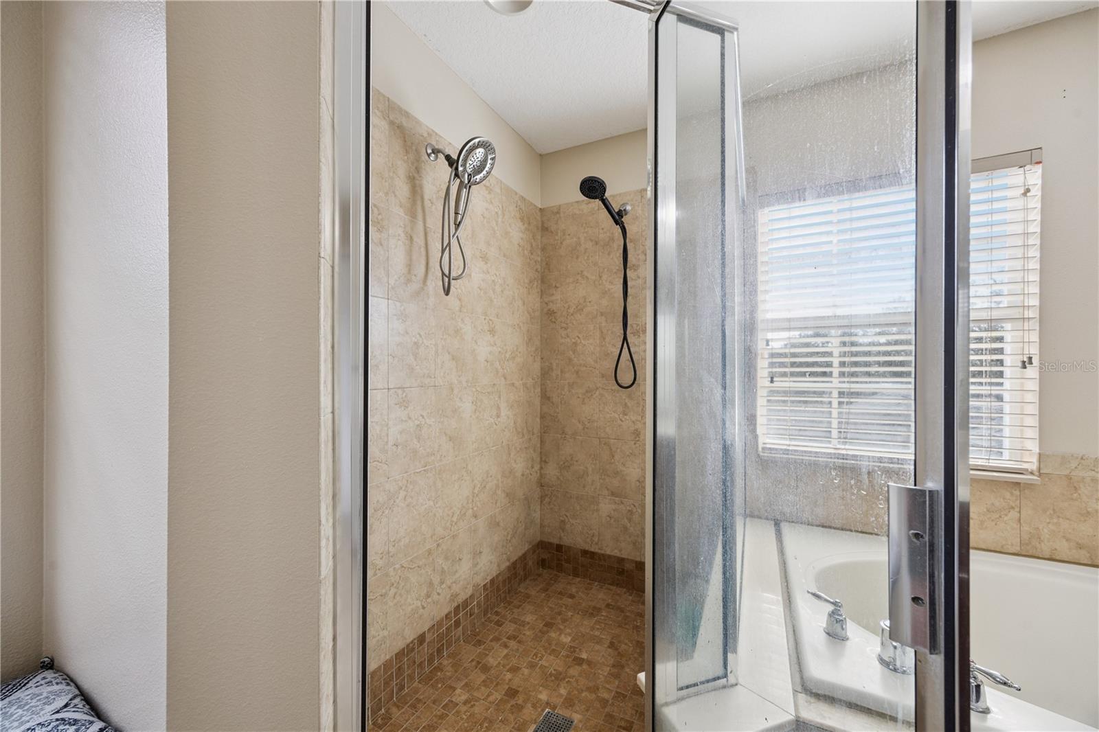 ESPRIT PH 1 - Residential