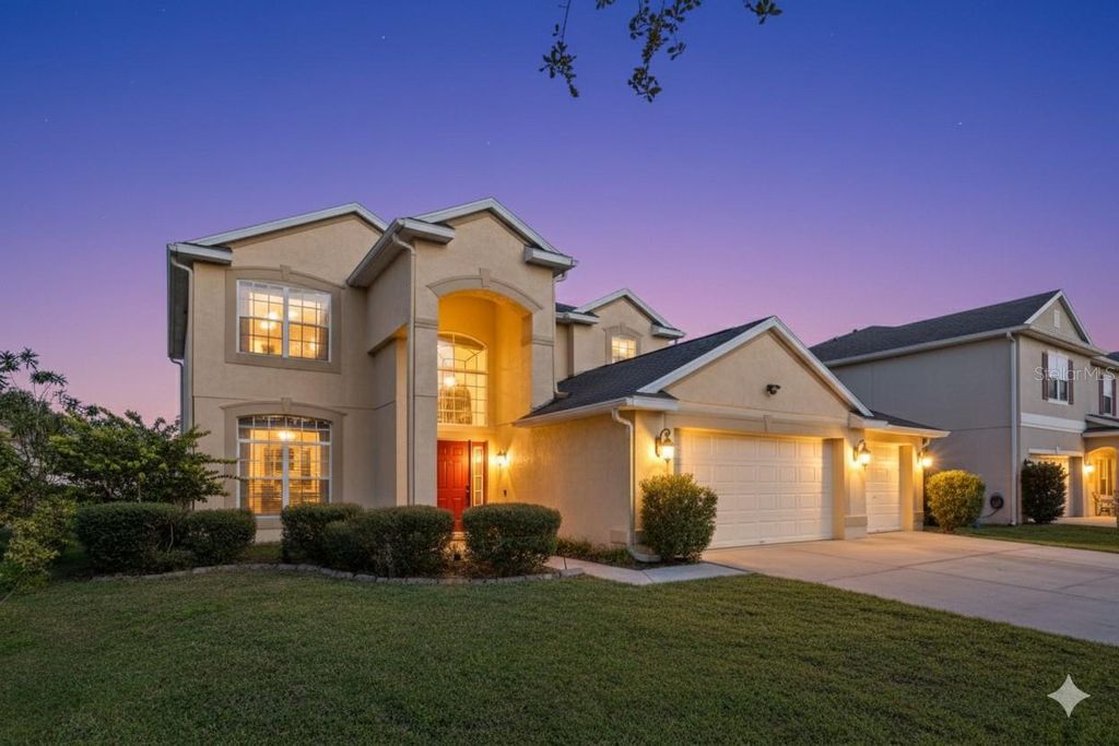 Photo of 3660 Daydream Place, Saint Cloud, FL 34772 (MLS # S5140575)
