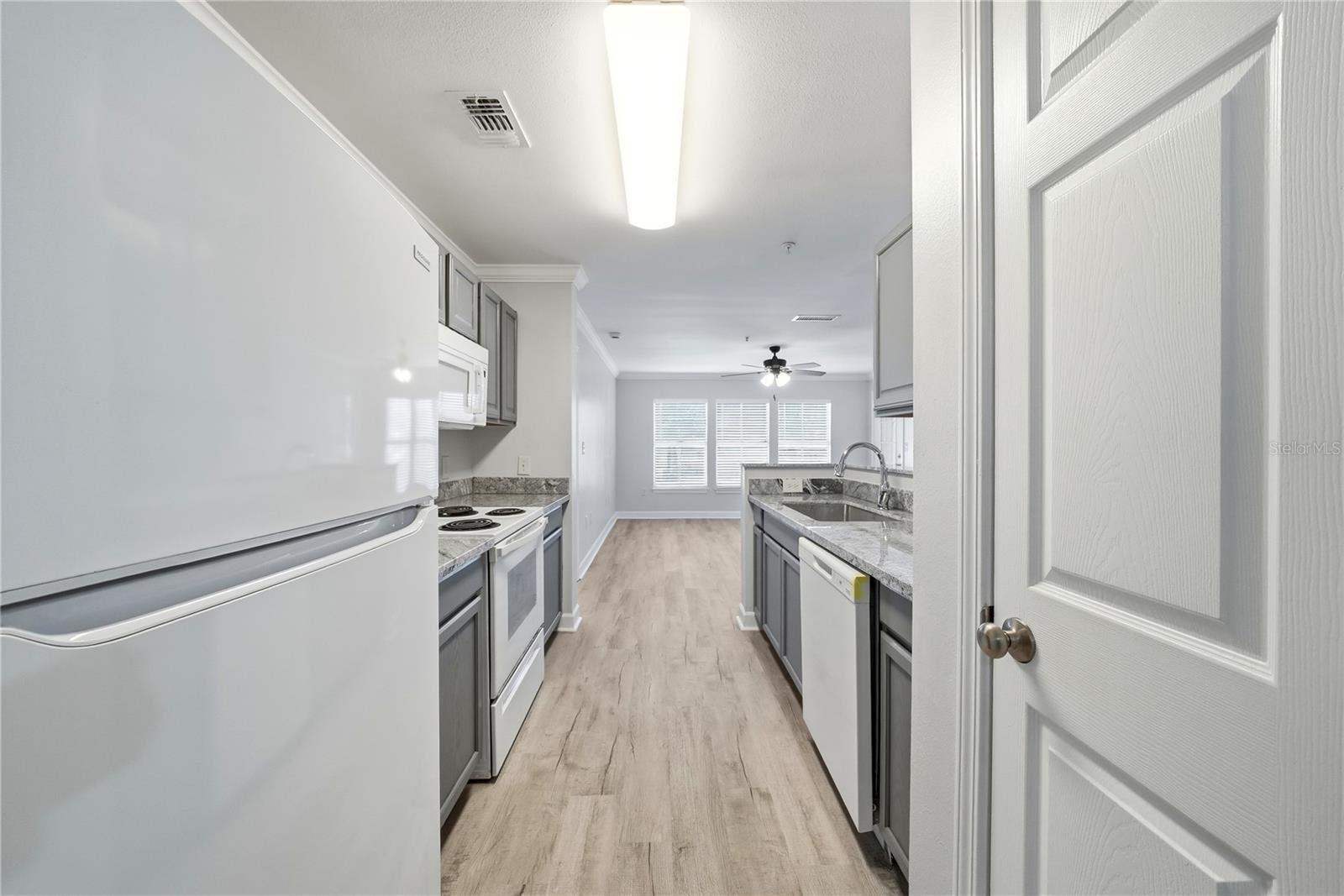 EQUESTRIAN PARC AT HIGHWOODS P - Residential